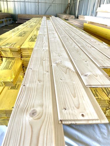 14x120 Lucfenyő lambéria, B minőség (hossztoldós)