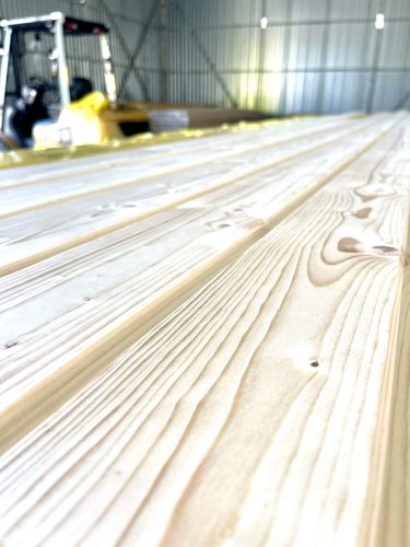 14x120 Lucfenyő lambéria, B minőség (hossztoldós)