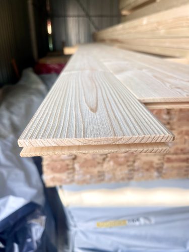 15x120 Svéd Borovi, rusztikus felületű lambéria B minőség