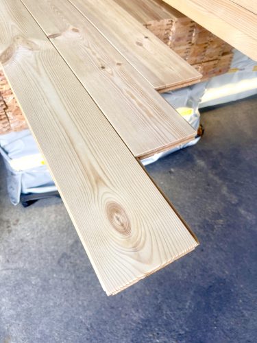 15x120 Svéd mikrofózolt Borovi lambéria B minőség EXTRA AKCIÓ (Hossztoldós)