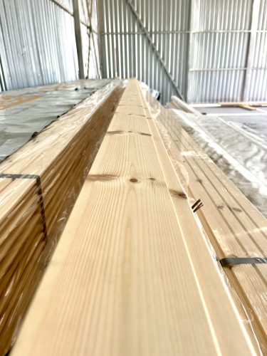 15x120 Borovi fenyő A/B minőségű lambéria (Hossztoldós)